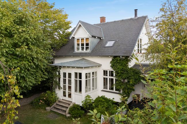 Løvspringsvej 10, 2920 Charlottenlund