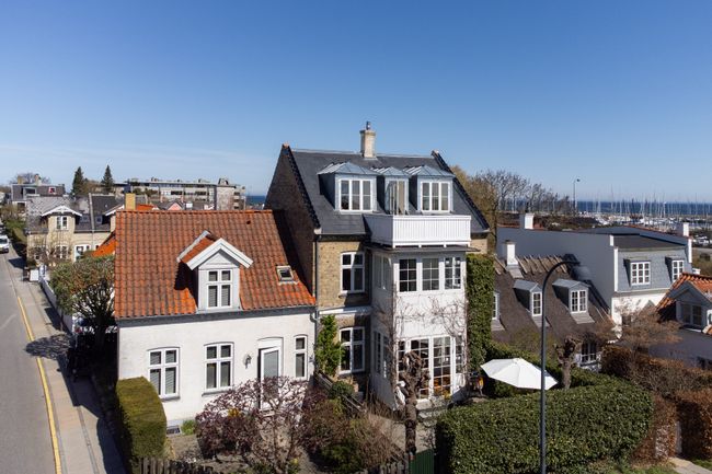 Strandvejen 248A, 2920 Charlottenlund