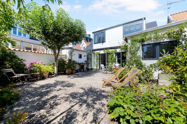 Strandvejen 275B, 2920 Charlottenlund